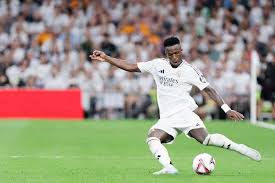 c7:金元足球最大收获:“小黄博文”成恒大出品第1位国足国脚!.