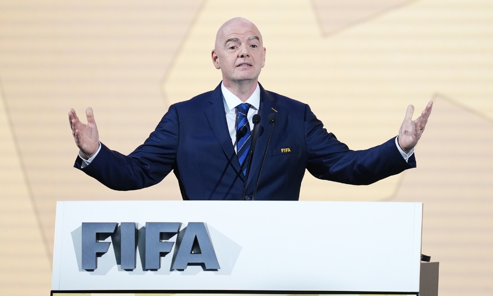 斯基拉:曼联、阿森纳、利物浦、切尔西关注伊尔迪兹.